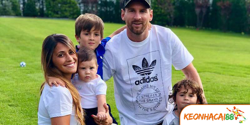 Cuộc Sống Hàng Ngày Của Gia Đình Messi